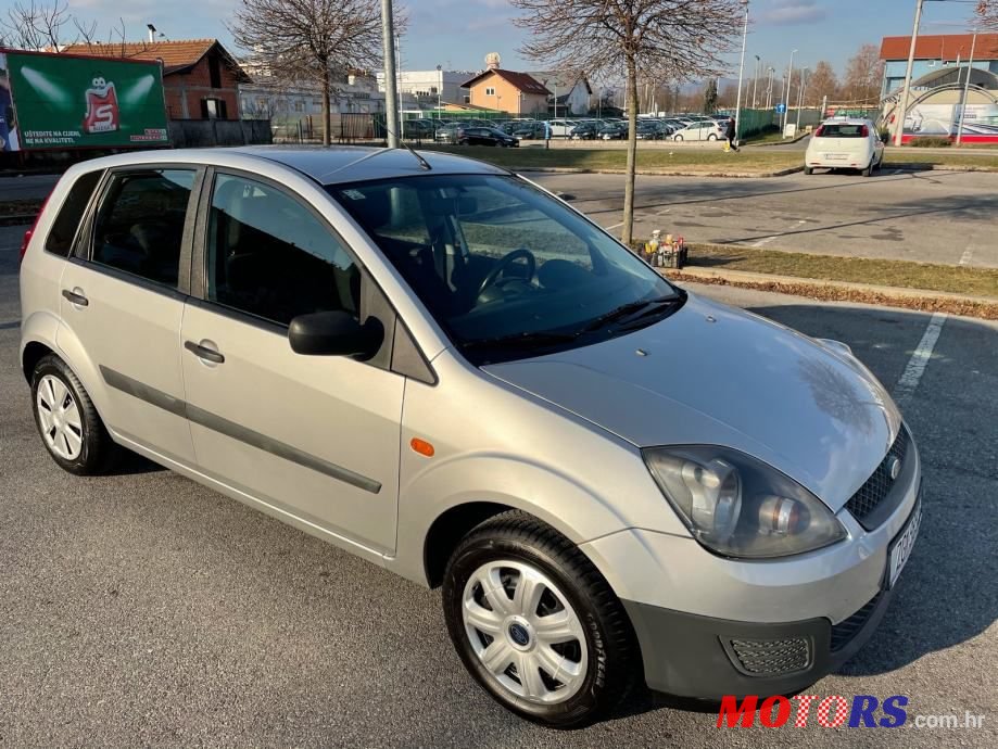 2008' Ford Fiesta 1,4 photo #1