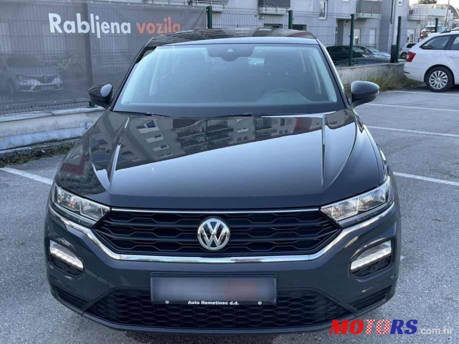 2019' Volkswagen T-Roc 1,0 Tsi photo #2