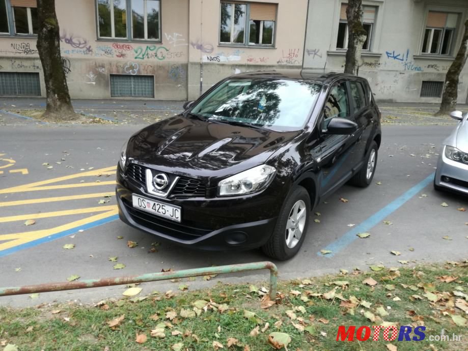 2011' Nissan Qashqai 1,6 16V photo #1