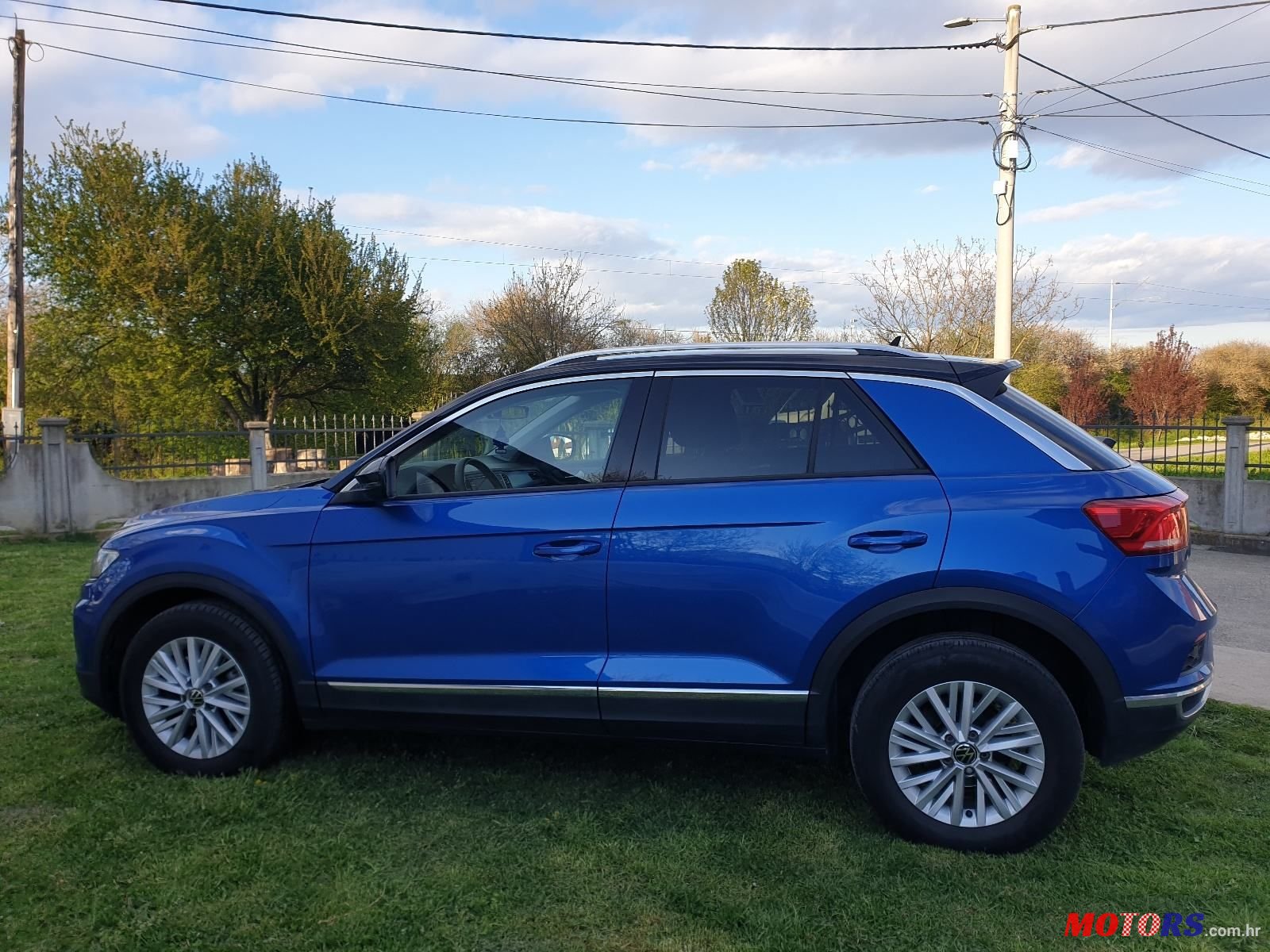 2018' Volkswagen T-Roc 1,0 Tsi photo #2