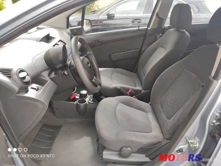 2010' Chevrolet Spark photo #5