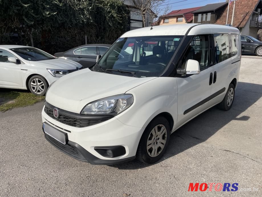 2017' Fiat Doblo photo #2