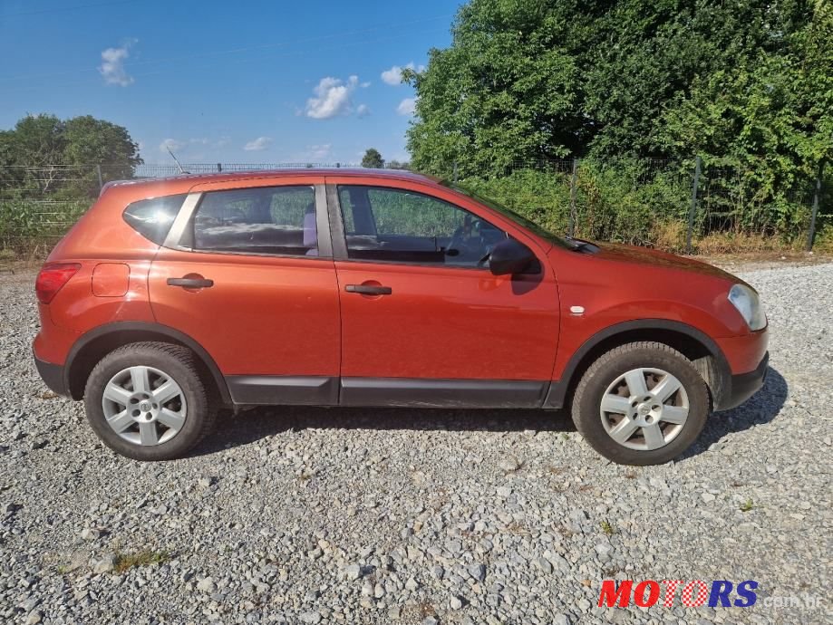 2009' Nissan Qashqai 1,6 16V photo #1