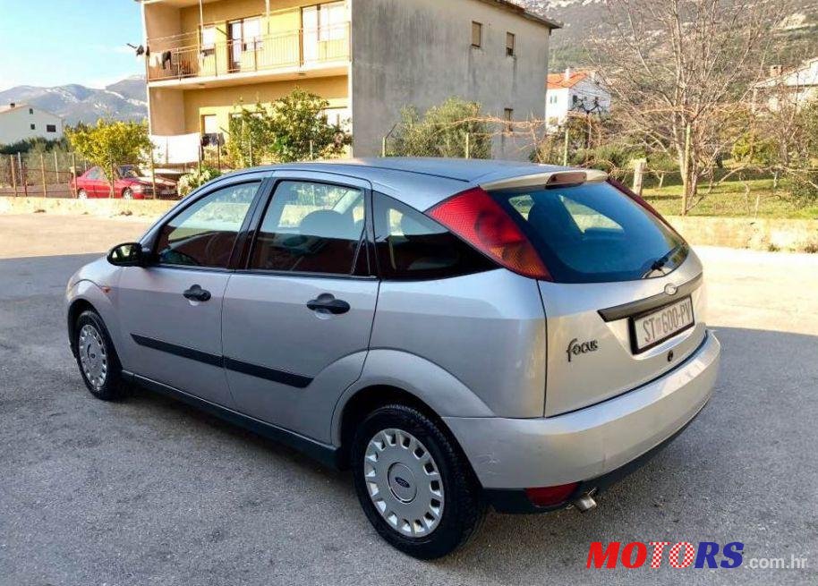 1999' Ford Focus 1,8 Di Td photo #2