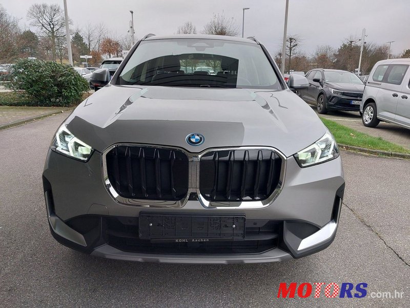 2023' BMW X1 Xdrive30E photo #2