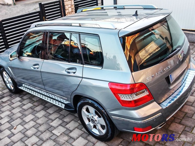 2009' Mercedes-Benz GLK 220 Cdi 4Matic photo #1