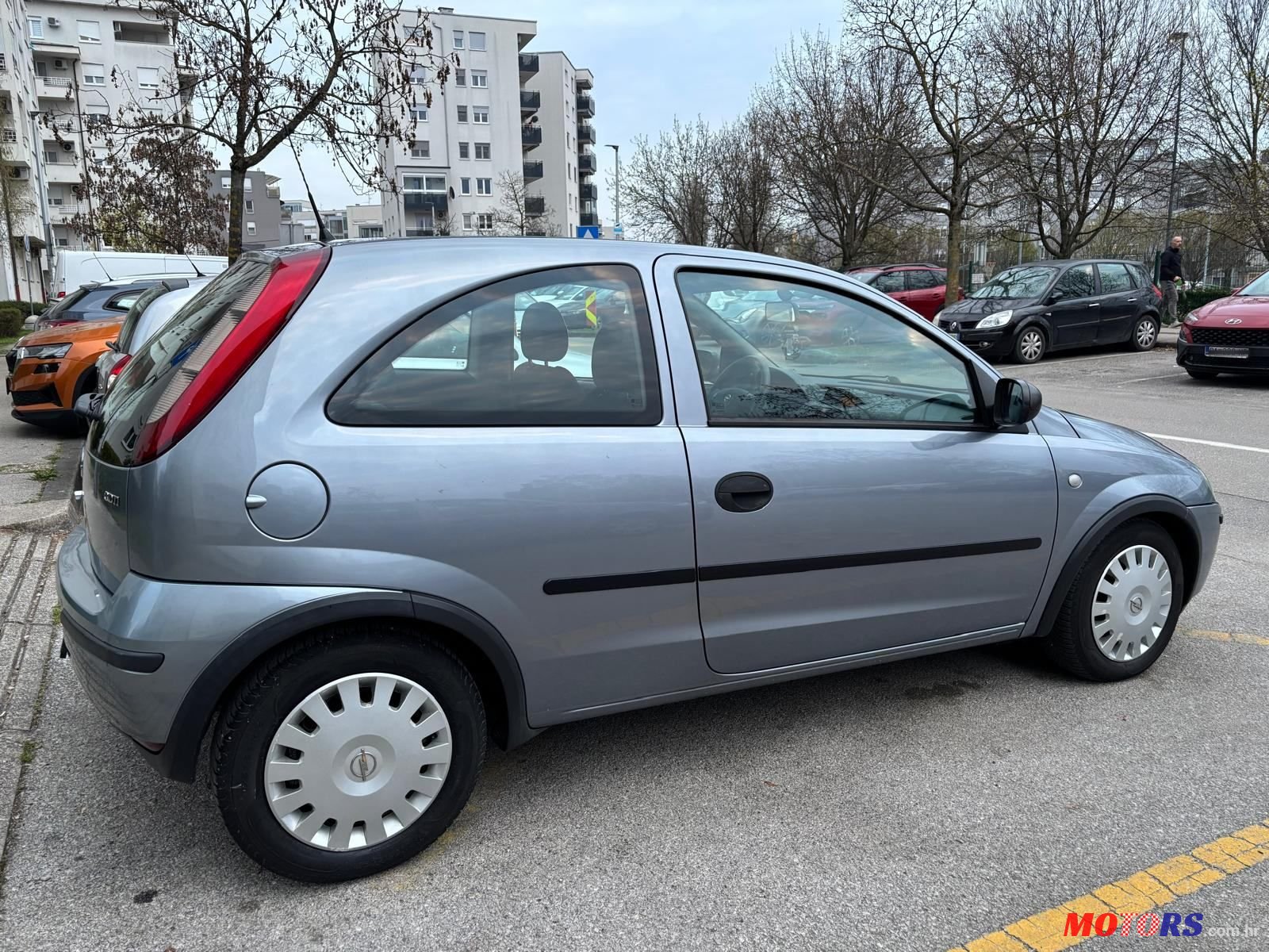 2004' Opel Corsa 1,3 Cdti photo #6