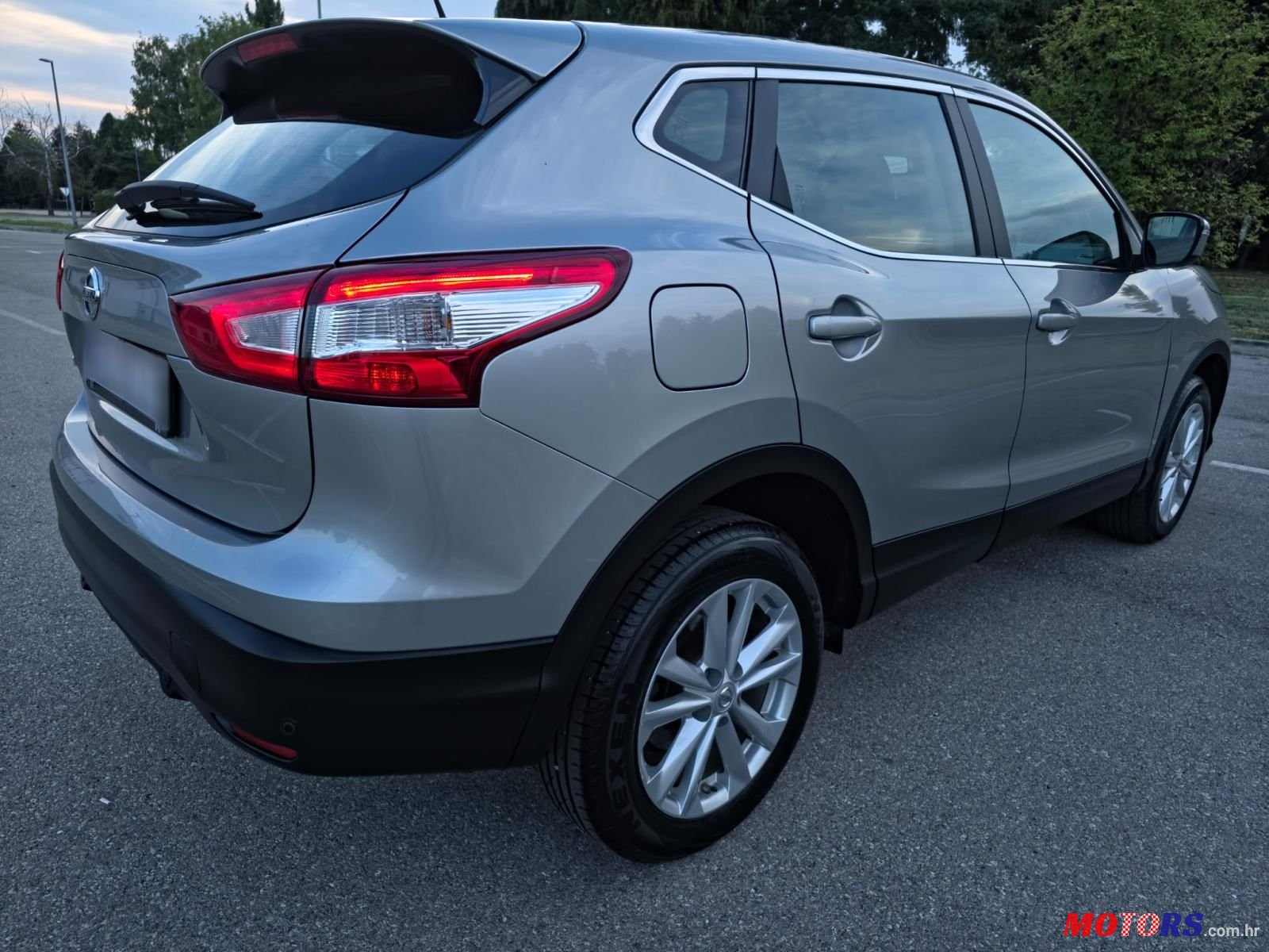 2014' Nissan Qashqai 1,2 photo #6