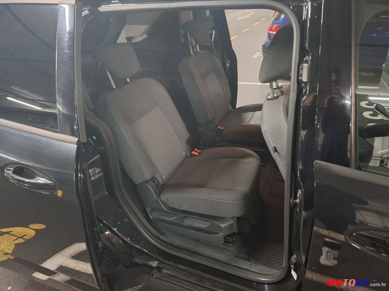 2014' Ford C-MAX 1.6 Tdci photo #6