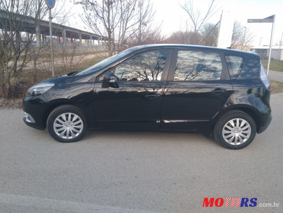 2014' Renault Scenic Dci photo #1