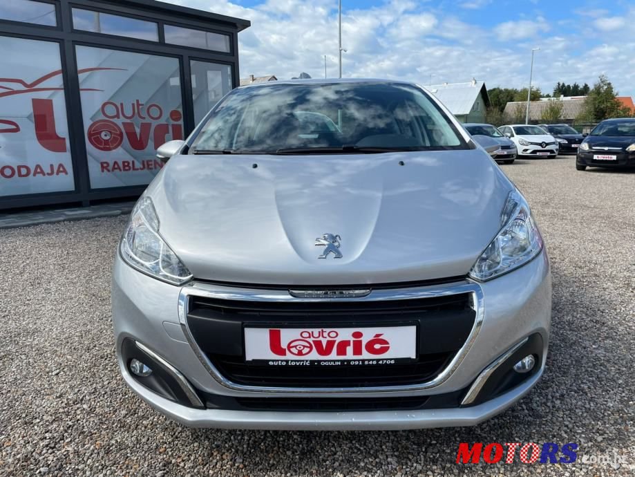 2017' Peugeot 208 1,6 Bluehdi photo #2