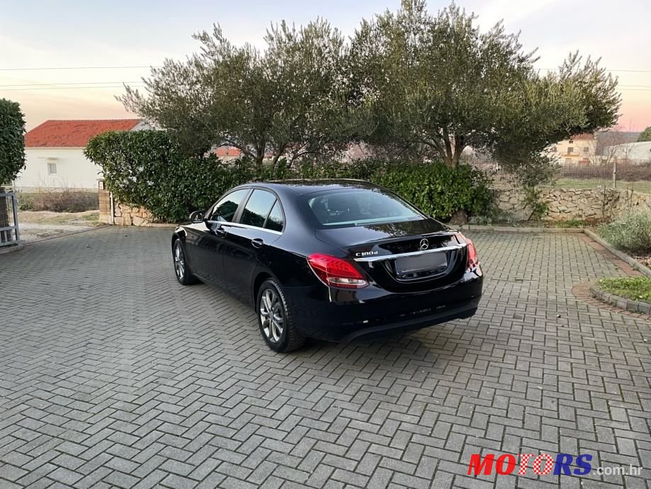 2015' Mercedes-Benz C-Klasa 180 photo #2
