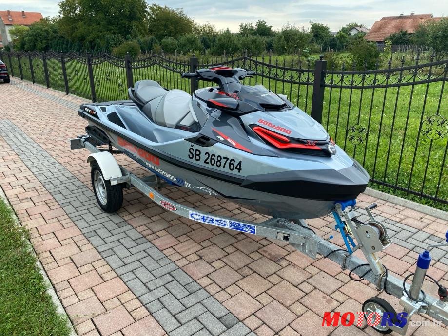 2018' Sea Doo Rxt-x 300rs photo #1