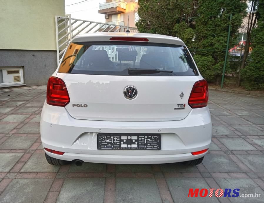 2015' Volkswagen Polo 1,4 Tdi Bmt photo #5