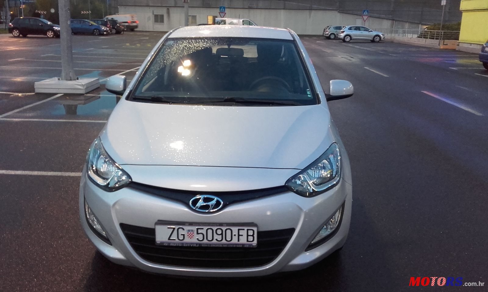 2013' Hyundai i20 1.25 iLike photo #2