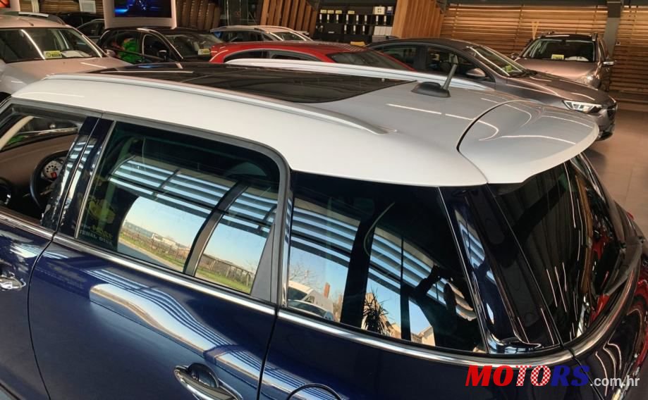 2014' MINI Countryman photo #6