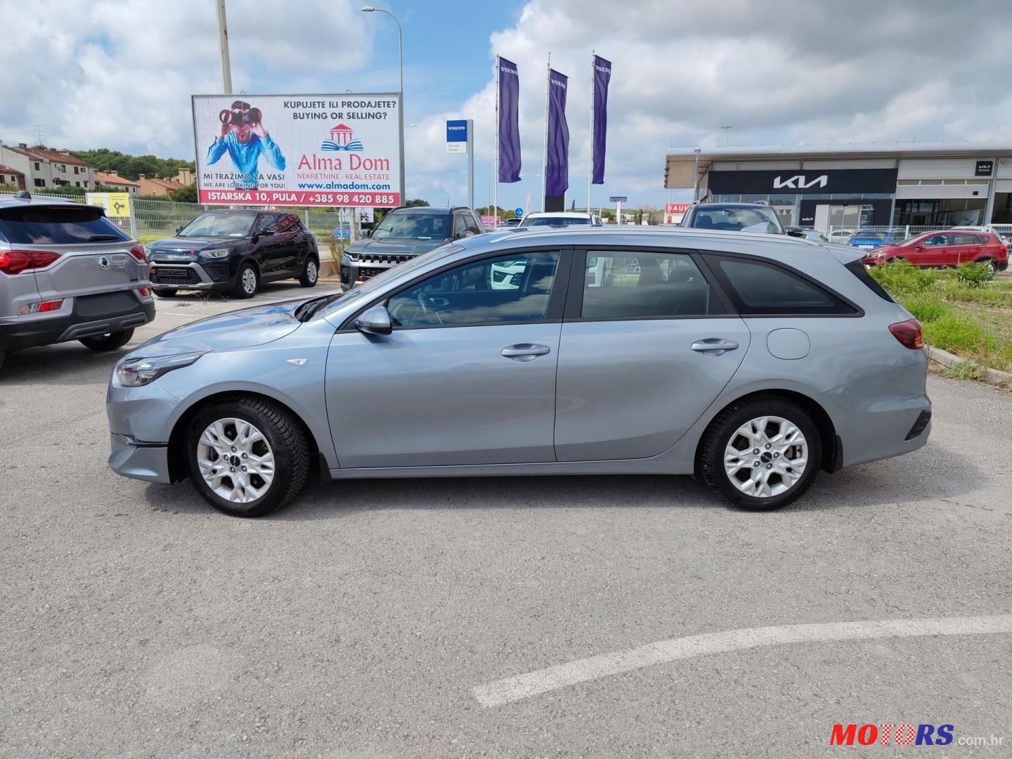 2022' Kia Ceed Sportswagon photo #3