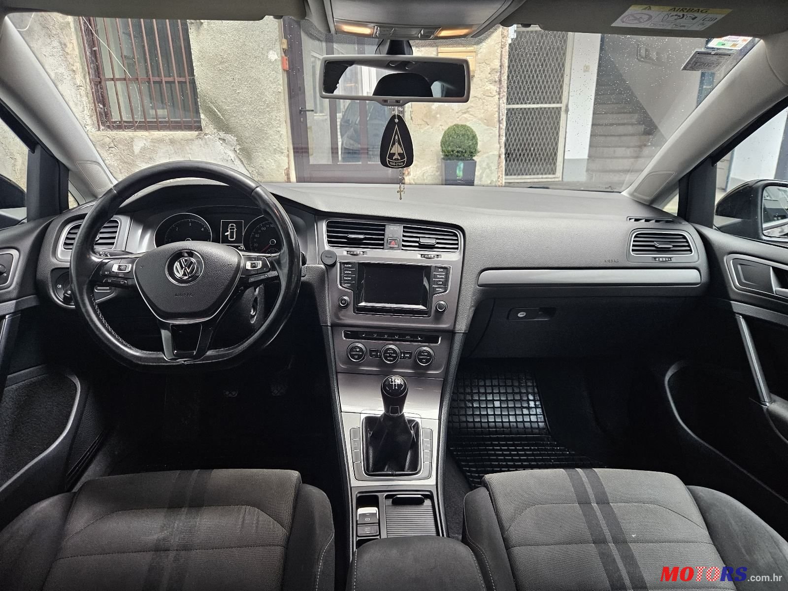 2014' Volkswagen Golf VII photo #5