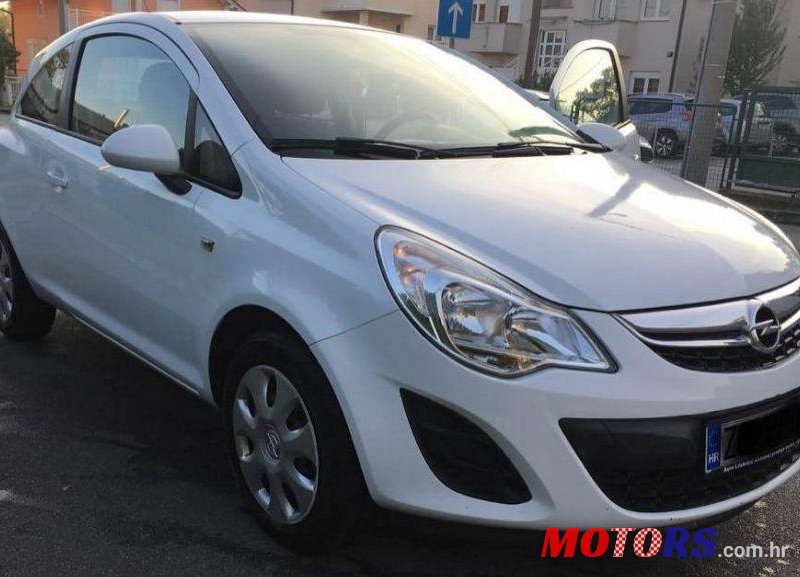 2013' Opel Corsa 1,3 Cdti photo #1