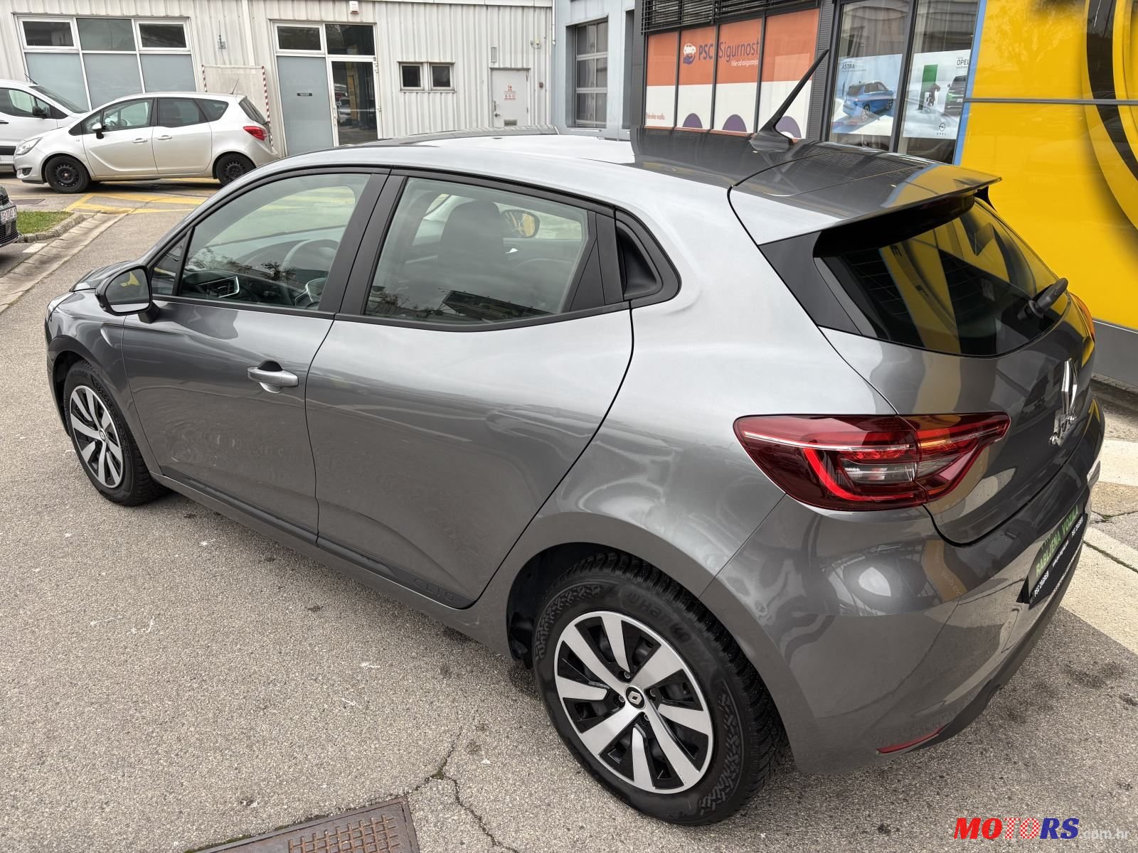 2023' Renault Clio 1.0 Equilibre photo #3