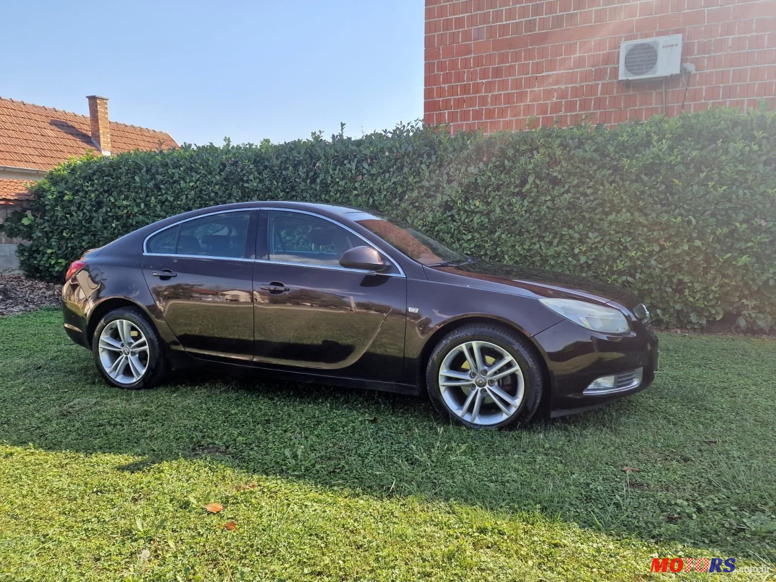 2013' Opel Insignia 2,0 Cdti photo #1