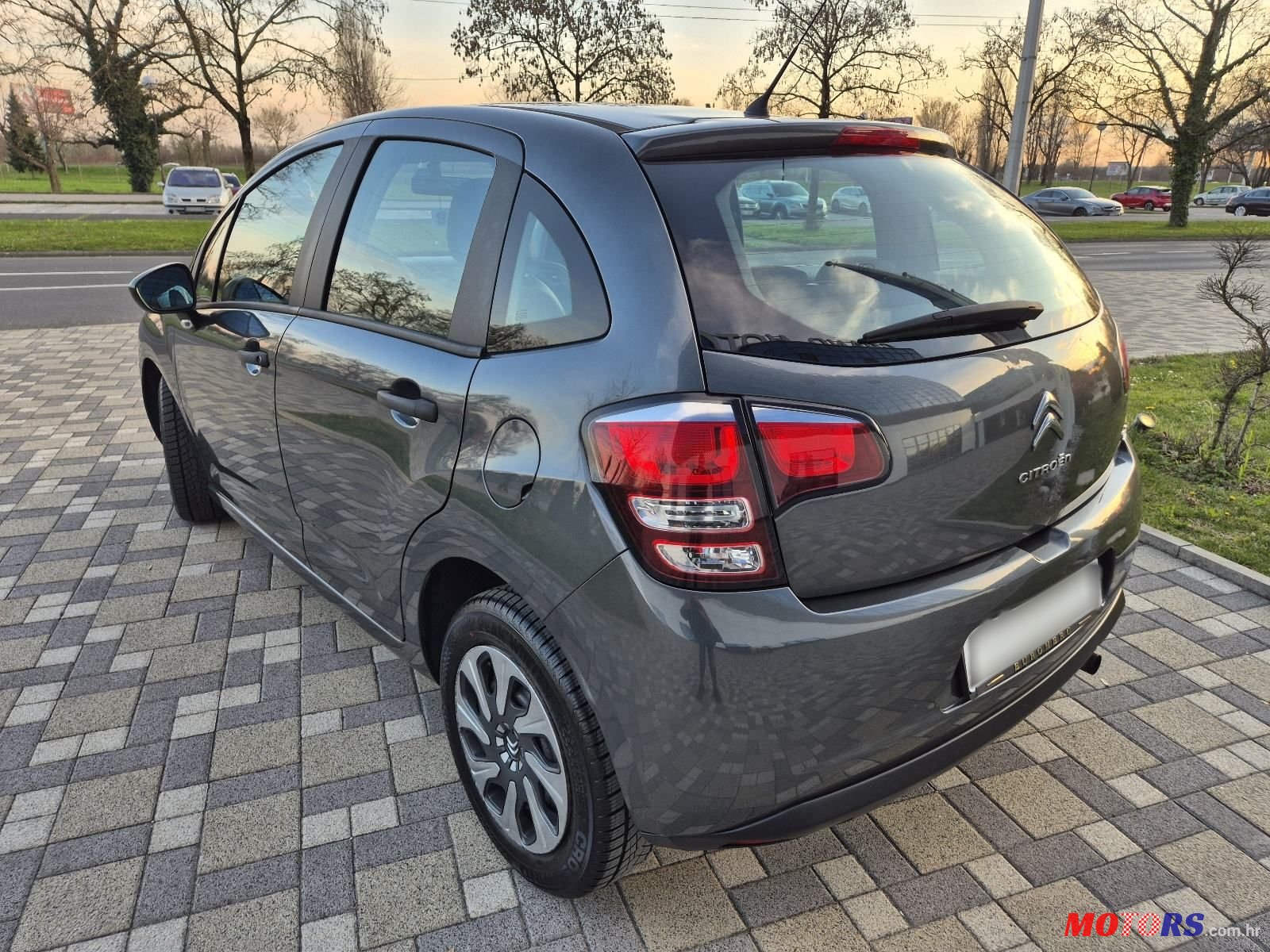 2016' Citroen C3 1,0 Vti photo #6