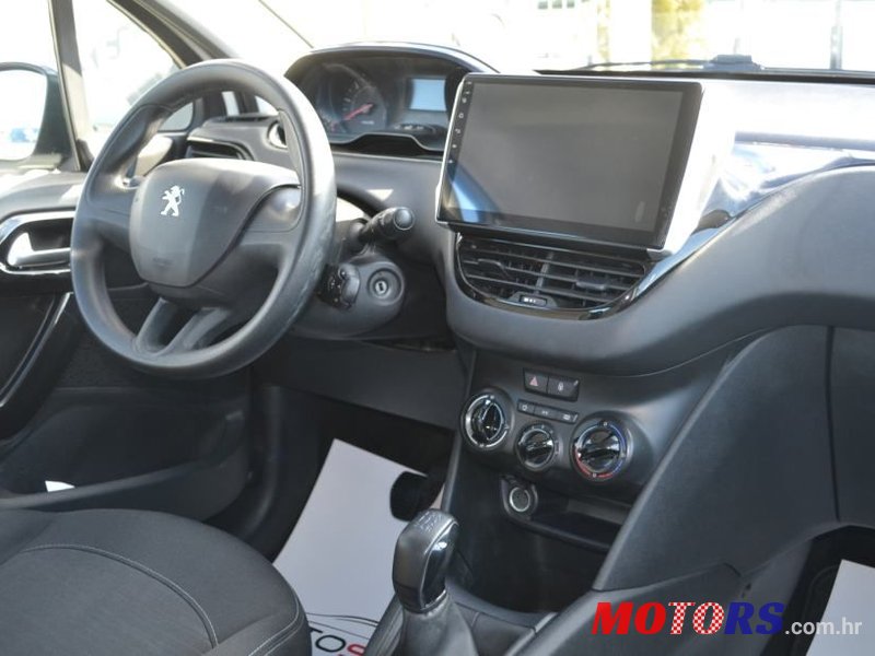 2015' Peugeot 208 1,4 Hdi photo #6