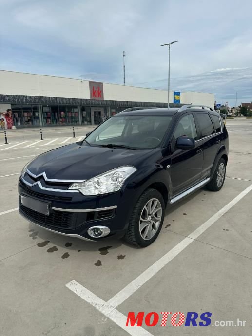 2010' Citroen C-Crosser 2,2 Hdi photo #2