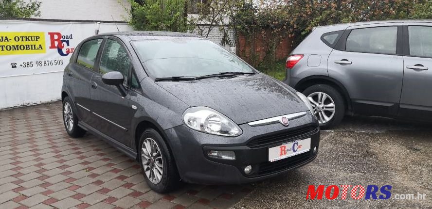 2011' Fiat Punto Evo 1,3 Multijet 16V photo #1