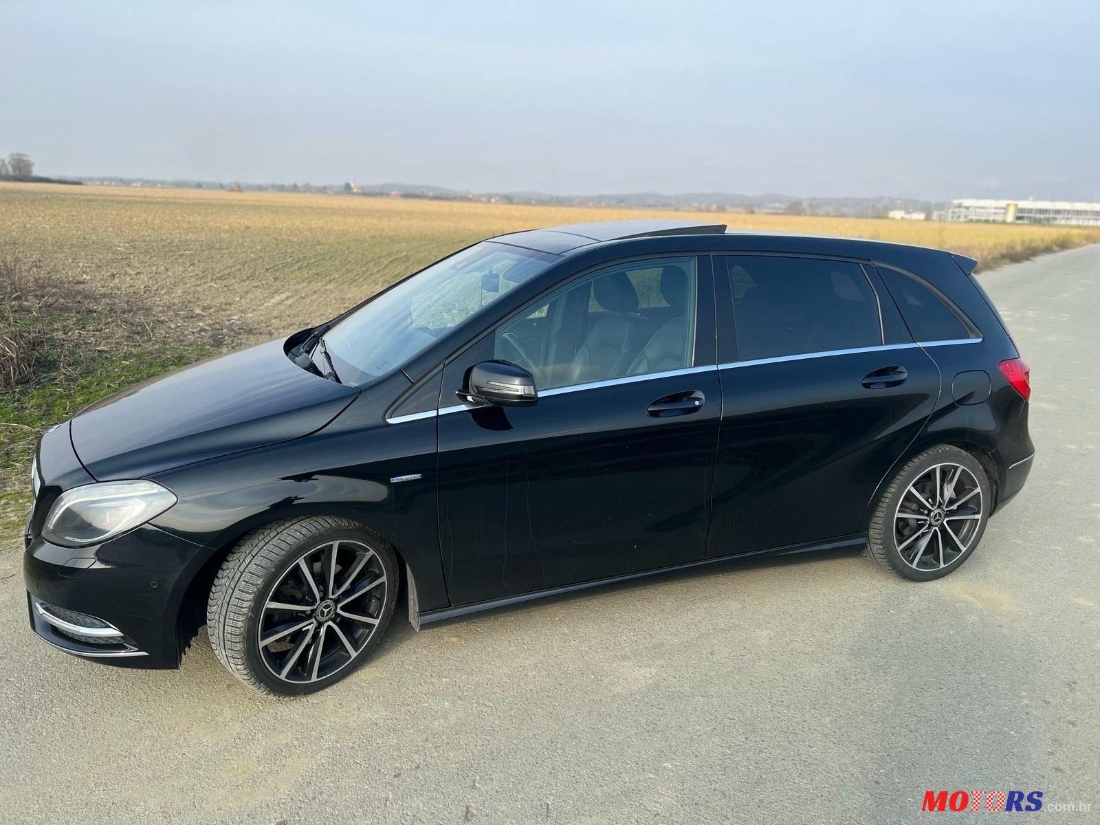 2012' Mercedes-Benz B-Klasa 200 Cdi photo #5