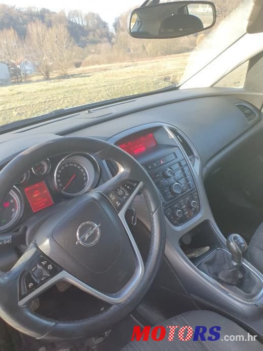 2014' Opel Astra 1.7 Cdti photo #4