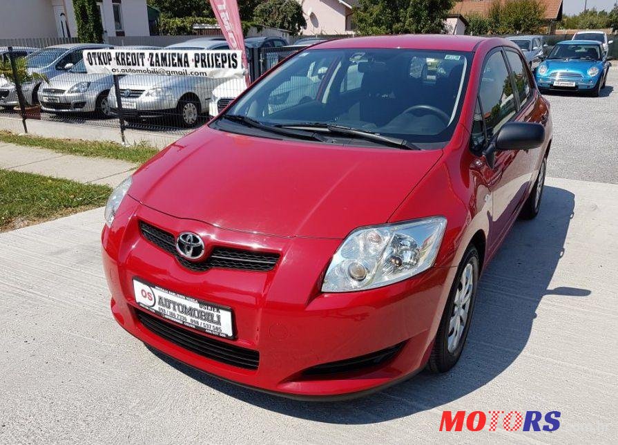 2009' Toyota Auris 1,4 D4-D Cool photo #2