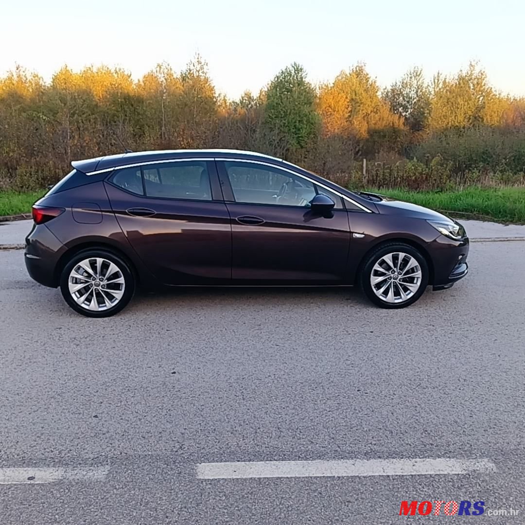 2017' Opel Astra 1.6 Cdti photo #2