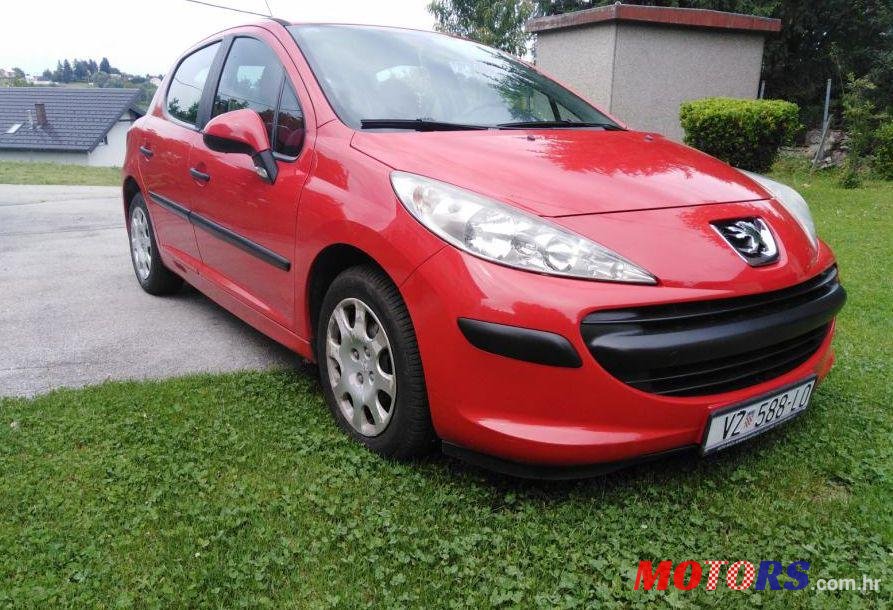 2007' Peugeot 207 1,4 photo #1