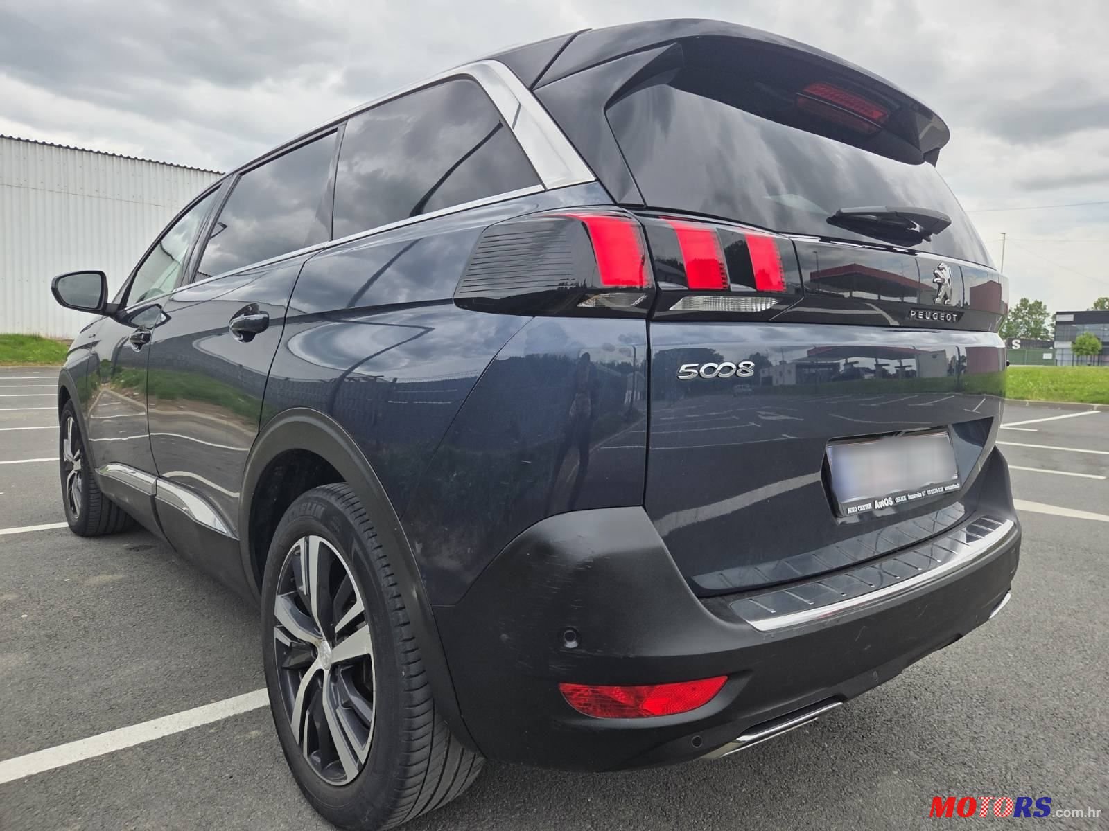 2019' Peugeot 5008 1,5 Bluehdi photo #4