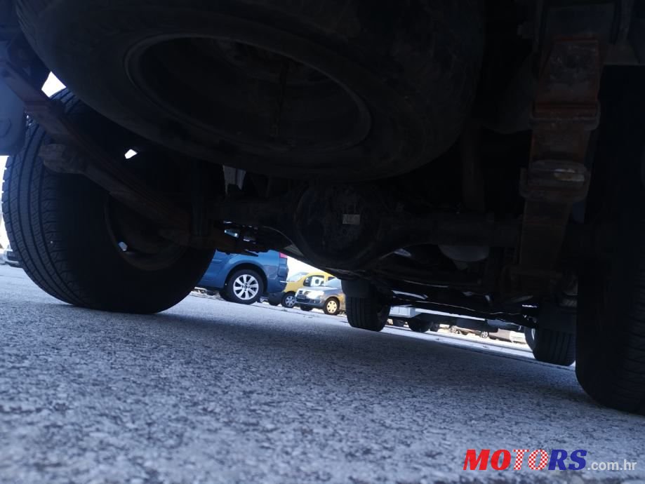 2002' Mitsubishi L200 2.5Tdi photo #6