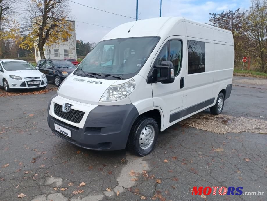 2012' Peugeot Boxer photo #1