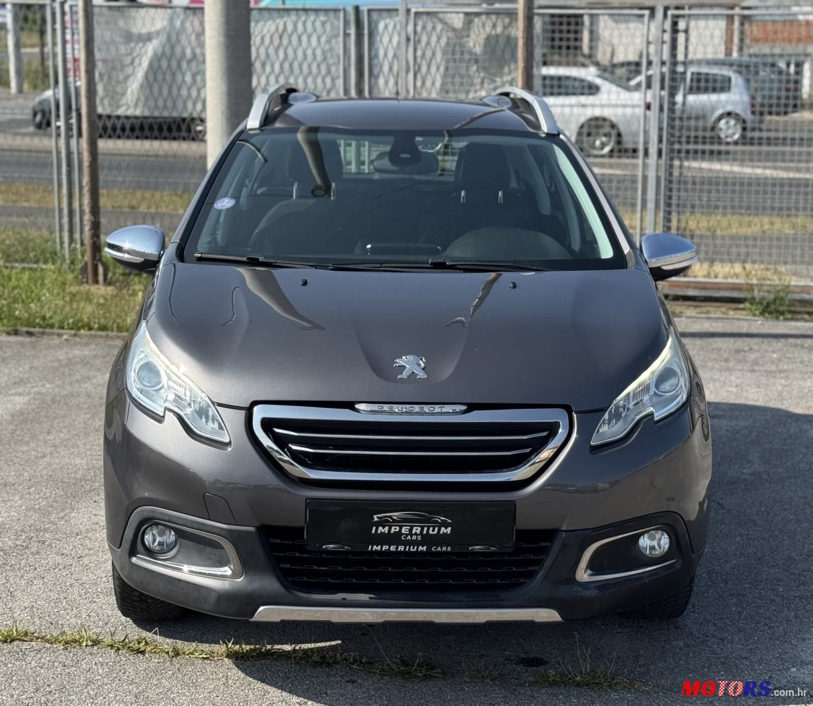 2016' Peugeot 2008 1,2 photo #2