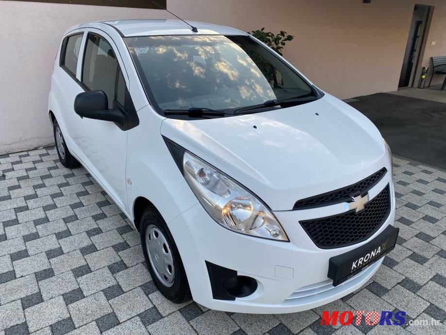 2013' Chevrolet Spark photo #1