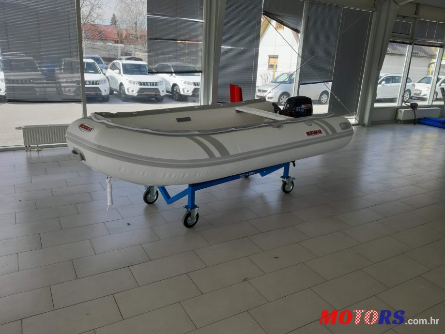 2019' Suzumar photo #1