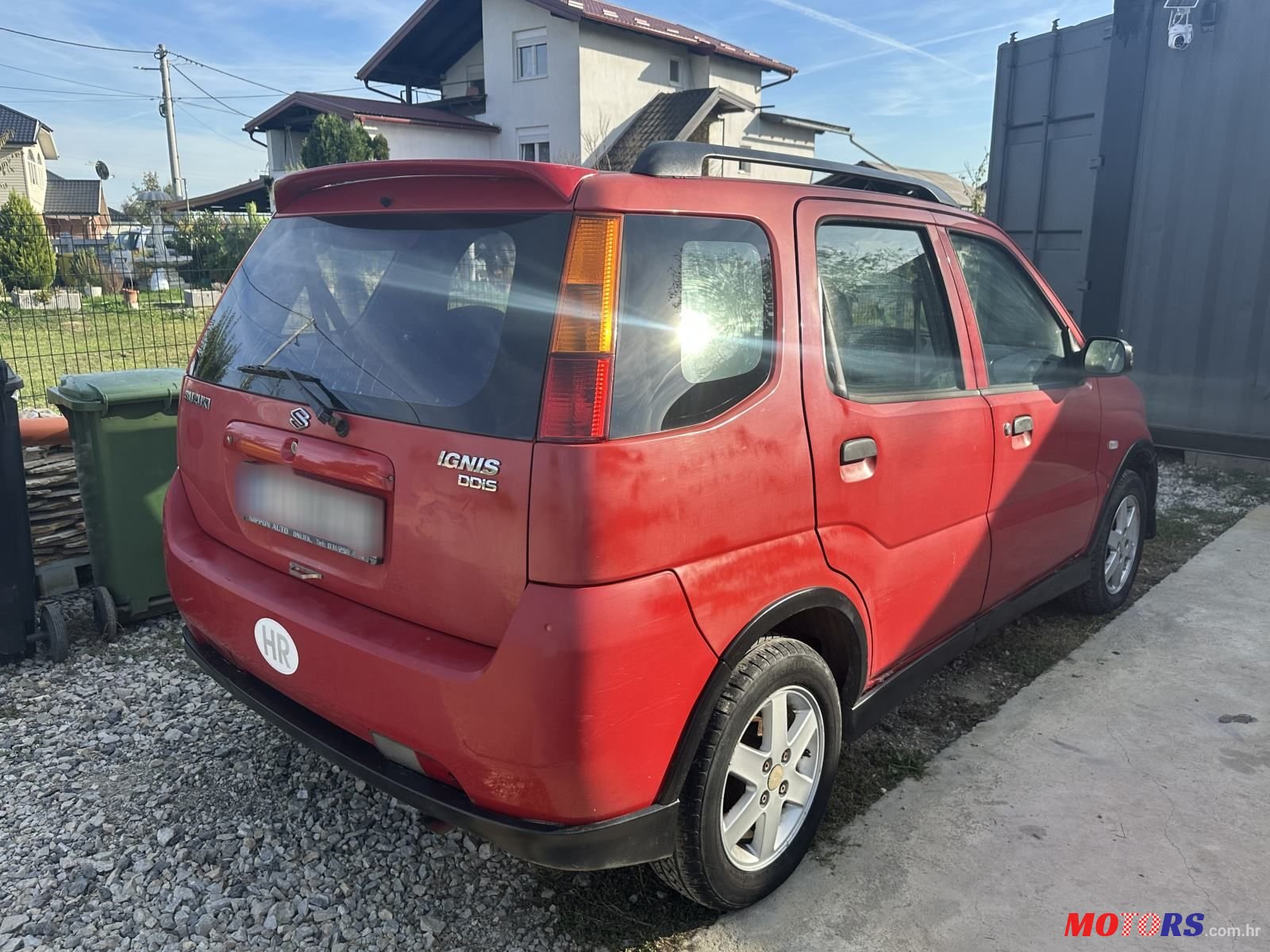 2004' Suzuki Ignis 1,3 Gl photo #2