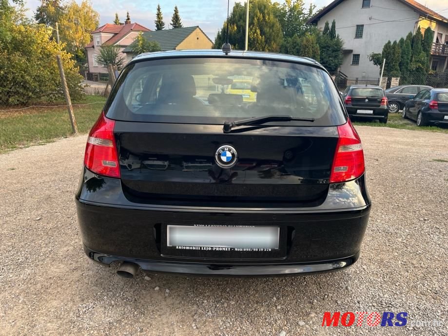 2009' BMW Serija 1 116D photo #6