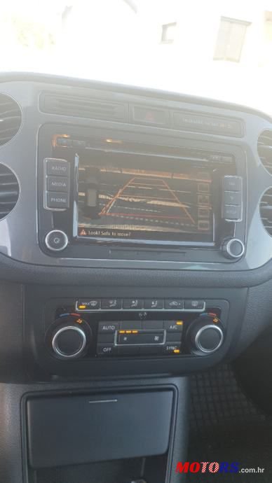 2015' Volkswagen Tiguan 2,0 Tdi photo #6