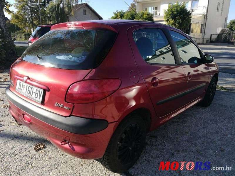 2003' Peugeot 206 206 1,4 Hdi photo #2