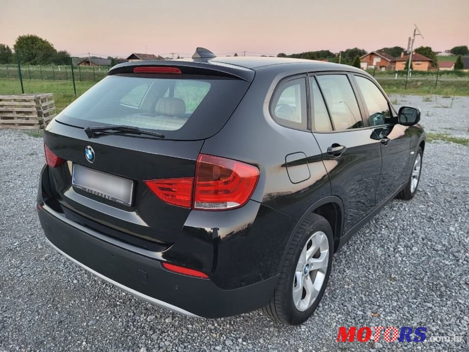 2011' BMW X1 Sdrive18D photo #4