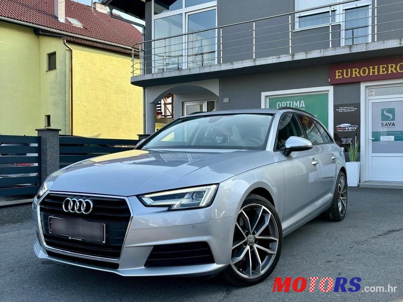 2019' Audi A4 Avant photo #1