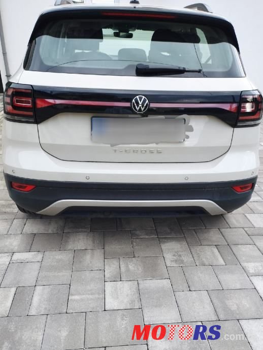 2022' Volkswagen T-Cross photo #2
