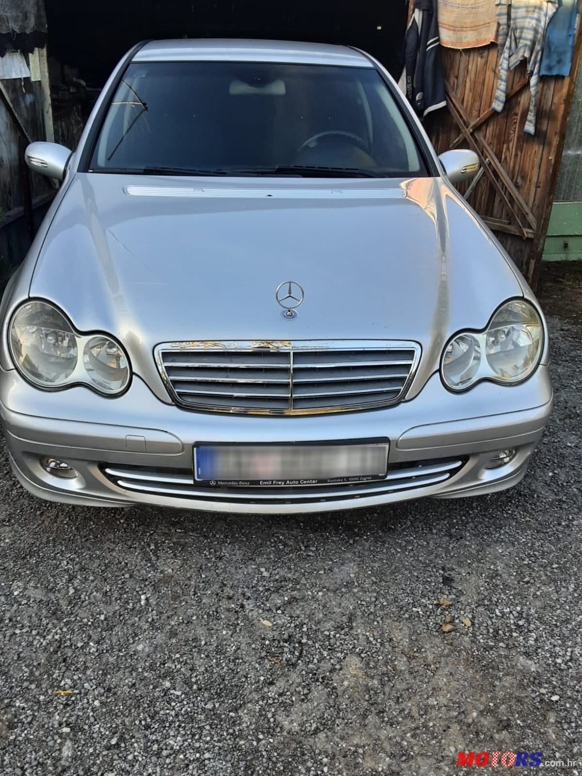 2005' Mercedes-Benz C-Klasa 200 Classic photo #1