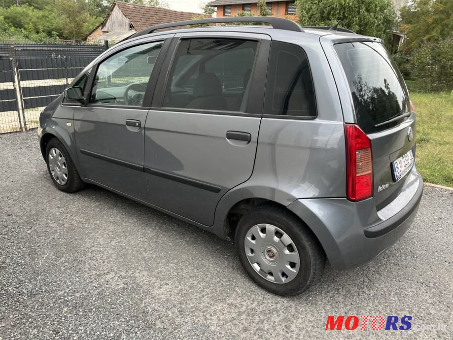 2004' Fiat Idea 1,4 16V photo #2