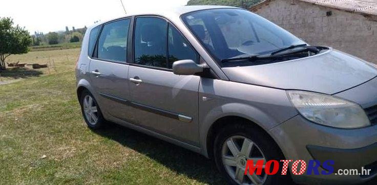 2004' Renault Scenic 1.9 photo #1